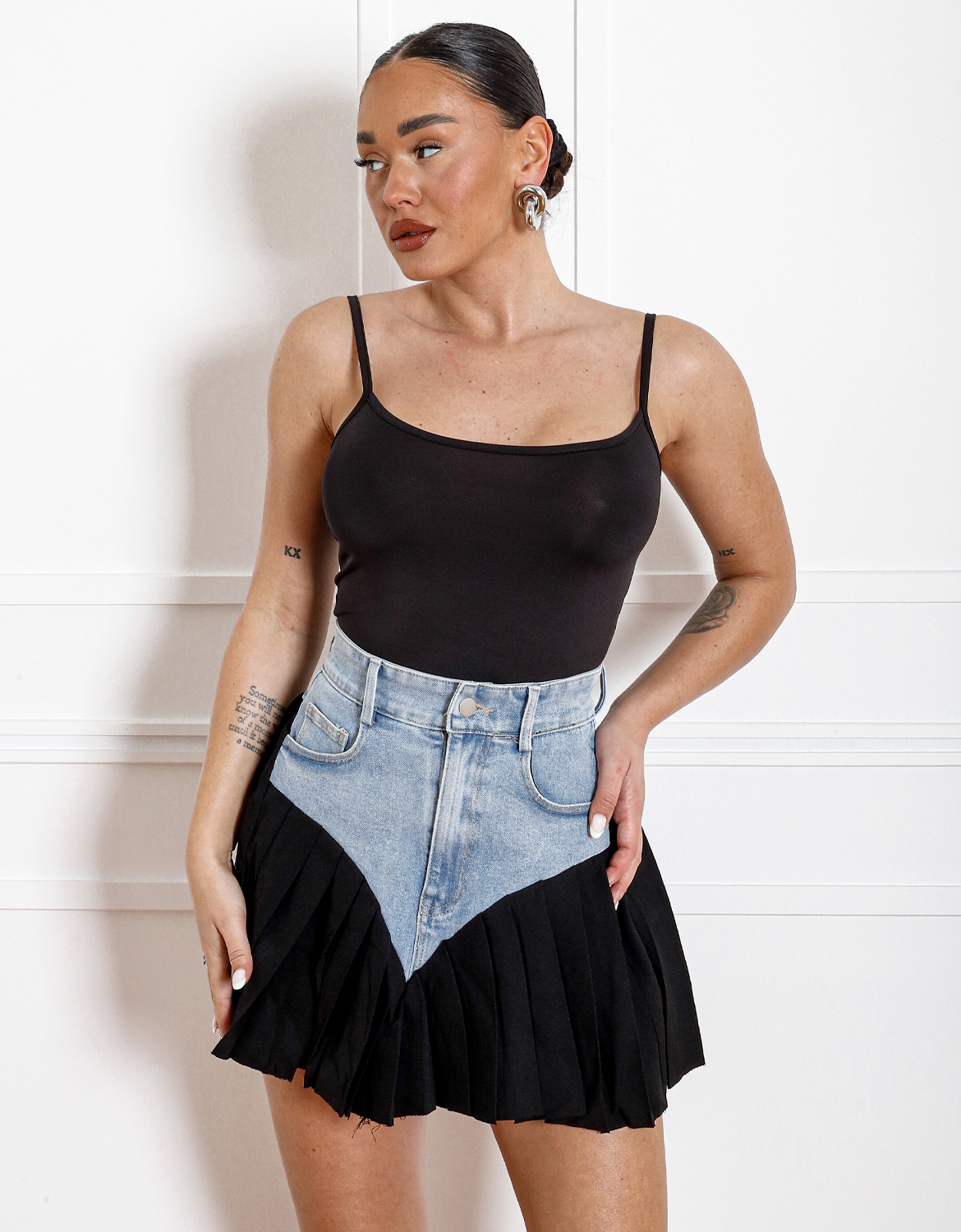 16 Skort Πλισέ με Denim Λεπτομέρεια - Image 4