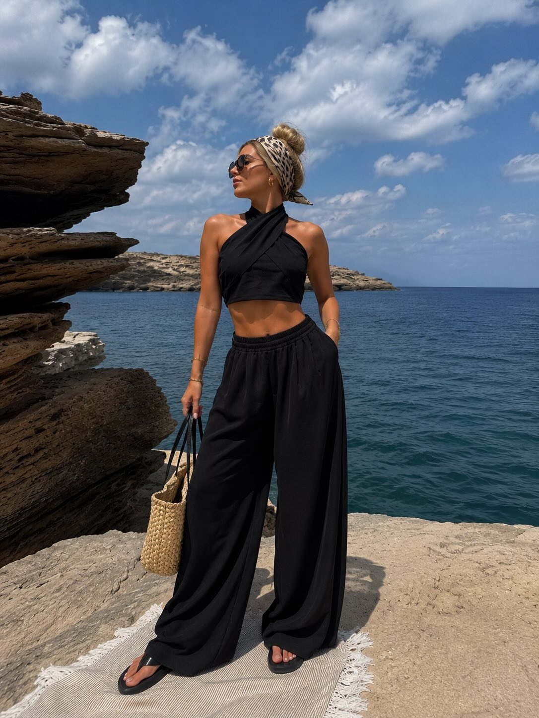 723653612_1557024789394329_9338791940610785_n Crop-Top Κρουαζέ Δετό Bαμβακερό - Image 3